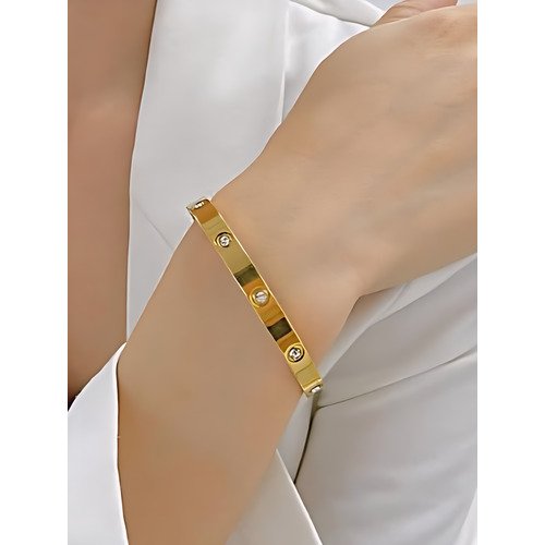 Cartier love bracelet